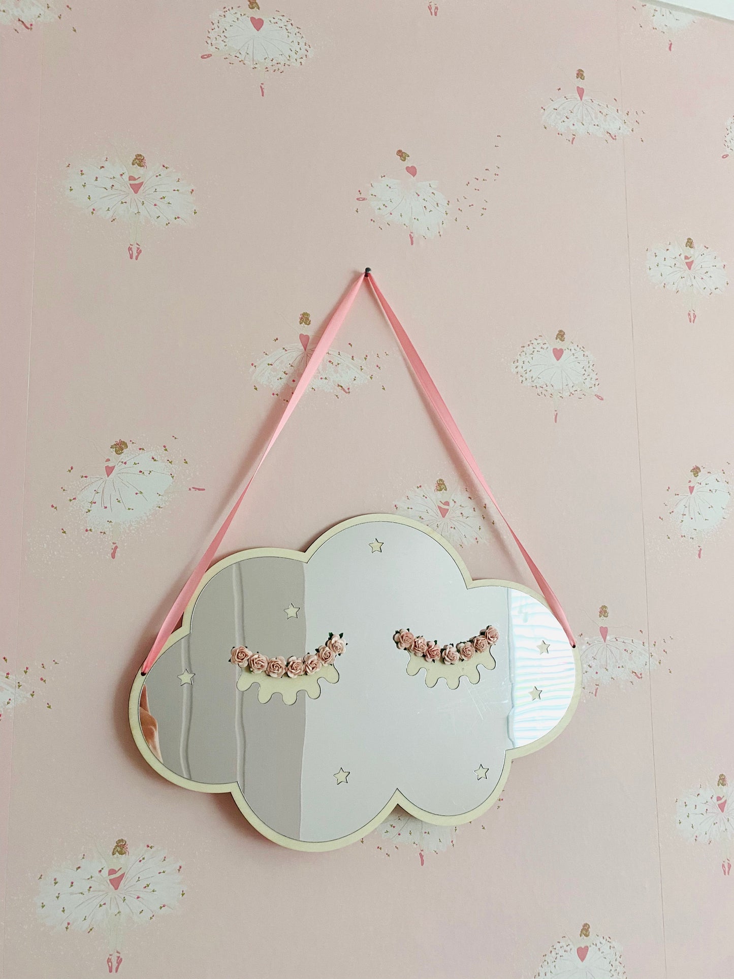 Sleepy cloud mirror