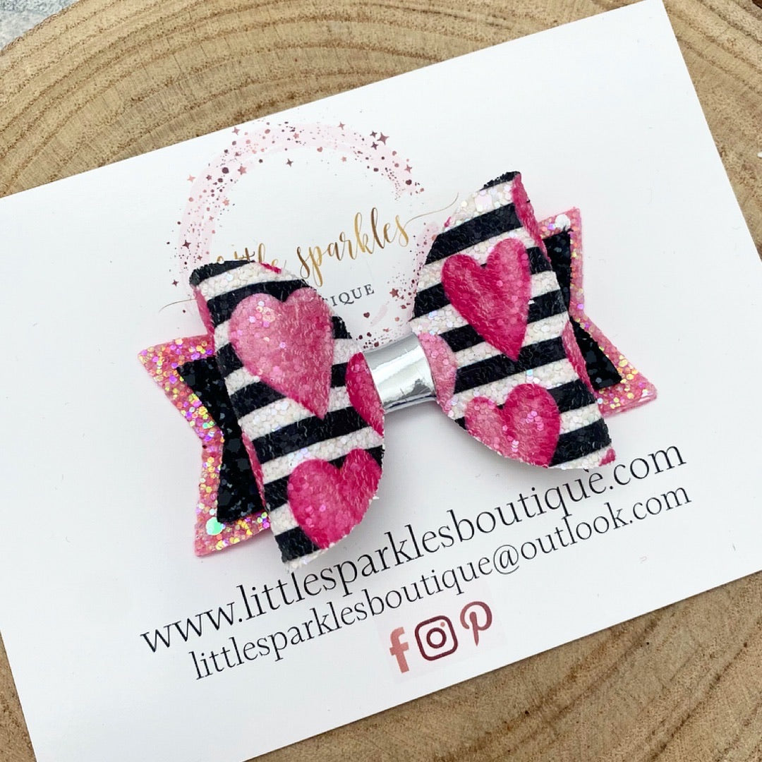 Valentines Stripe Heart