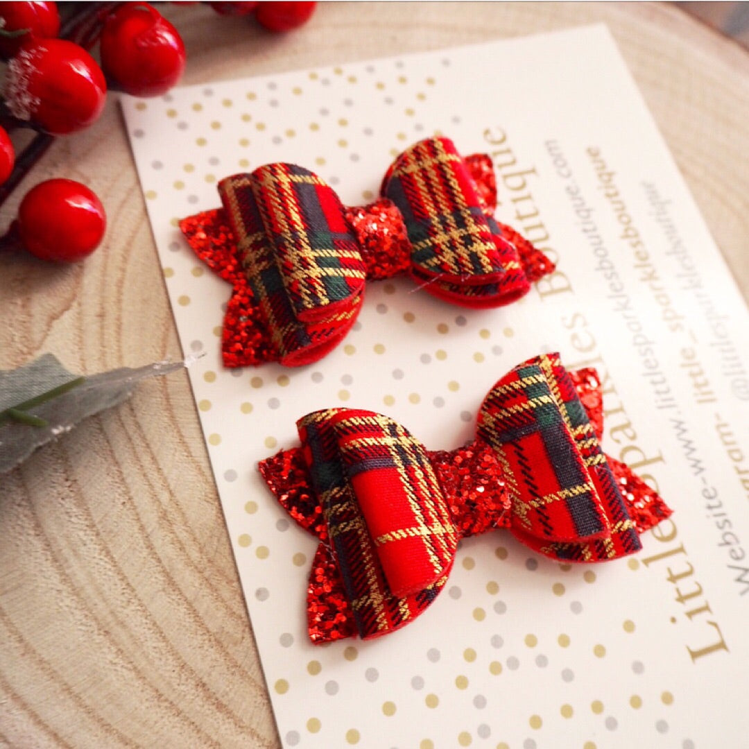 Red knot tartan piggies