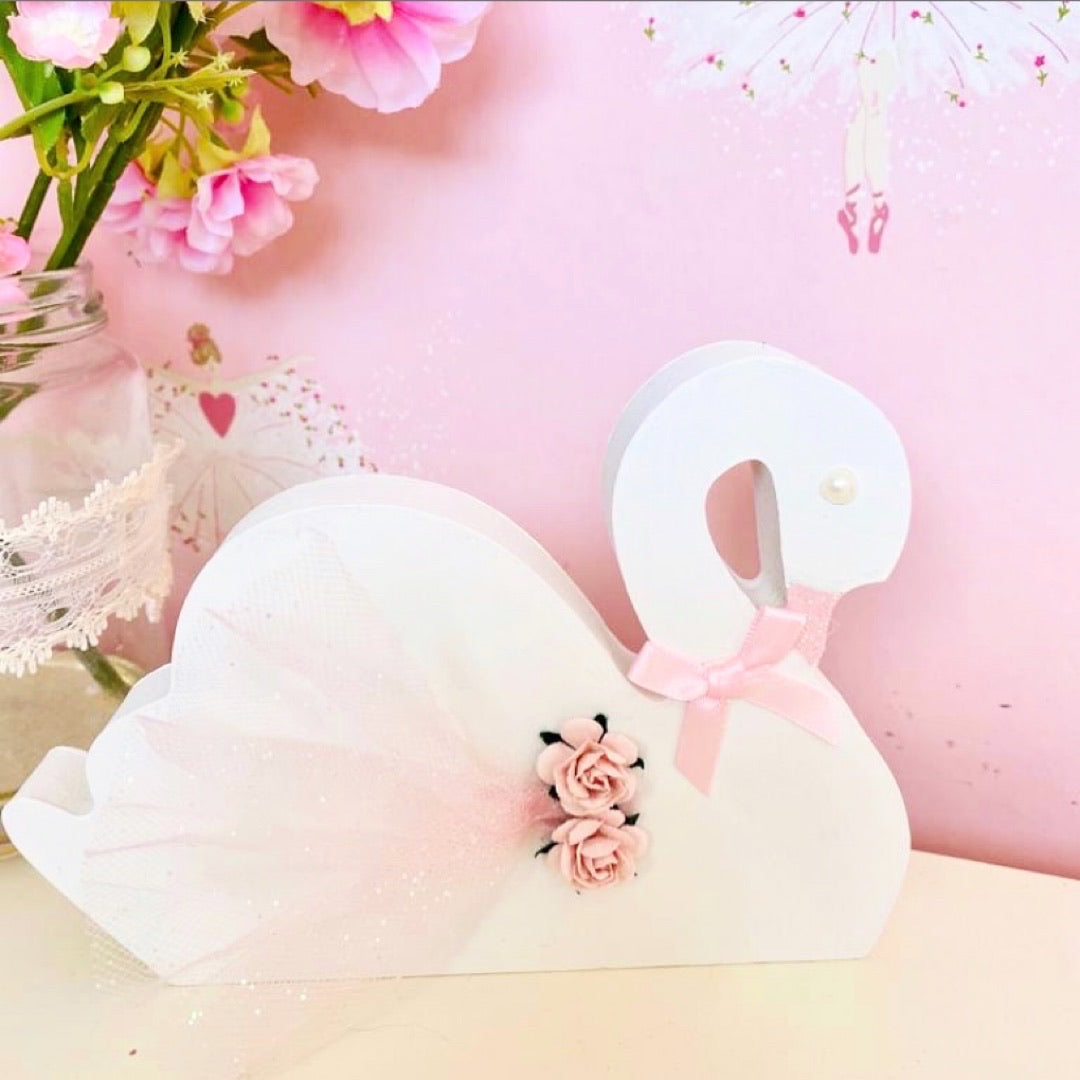 Freestanding Swan